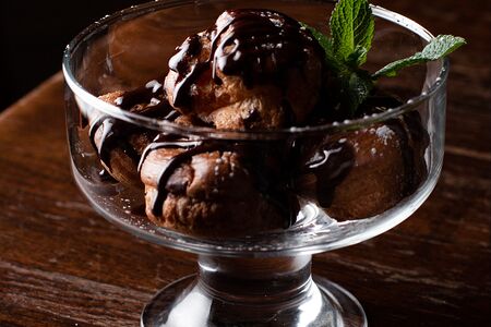 Профитроли с заварным ванильным кремом