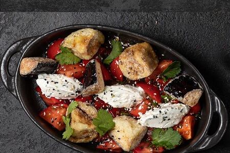 Салат с хрустящими баклажанами