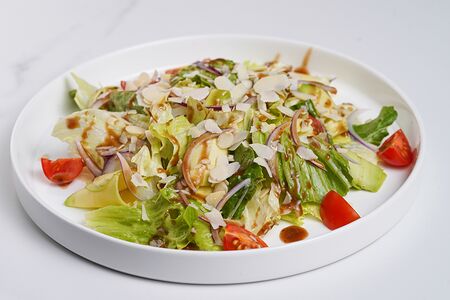 Тайский салат овощной