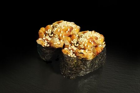 Гункан Унаги с угрём