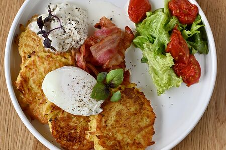 Драники с беконом