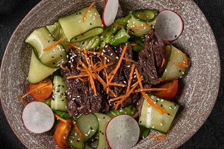 Салат Тайский с говядиной