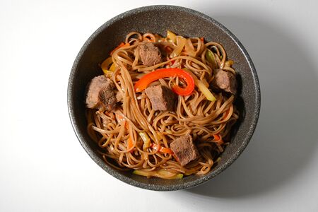 Соба с говядиной 