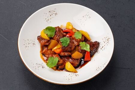 Свинина в остром кисло-сладком соусе