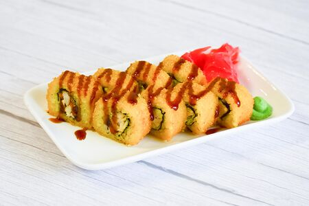 Ролл Цезарь горячий