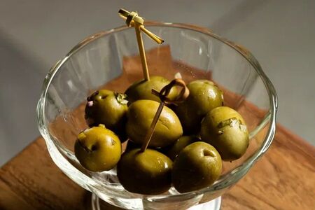 Маринованные оливки