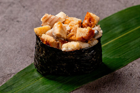 Острые суши Угорь