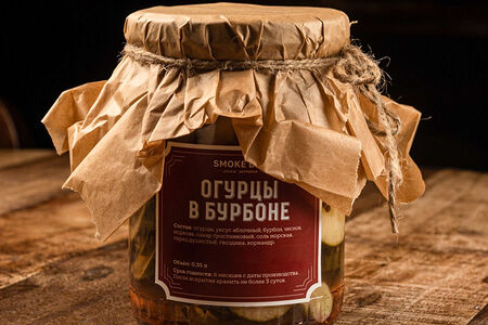 Огурцы в бурбоне