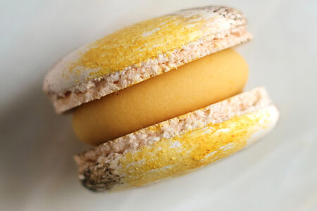 Макарон Маракуйя