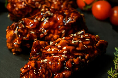 Фирменные куриные крылышки Сунька M