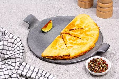 Кесадилья с цыпленком