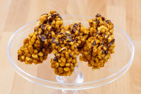 Пирожное Мурава