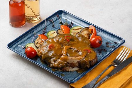 Оссобуко с овощами на гриле