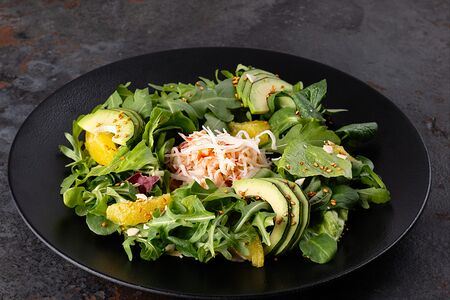 Салат Краб с томатами черри конфи