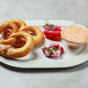 Баварская сырная закуска Обазда