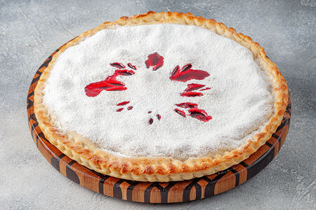 Пирог с вишней