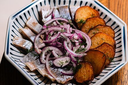 Сельдь с картофелем