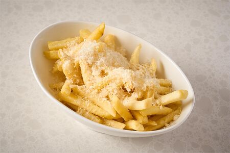 Картофель Фри с трюф. маслом и пармезаном