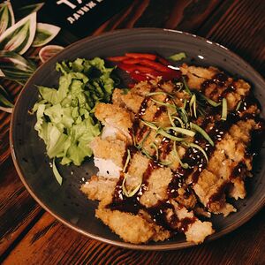 Тонкацу