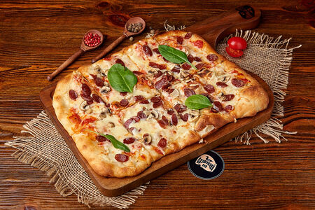 Пицца Охотничья