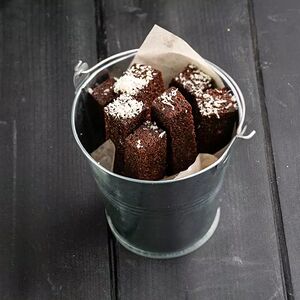 Гренки бородинские с пармезаном