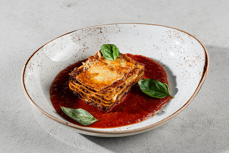 Лазанья с соусом Болоньезе и Моцареллой