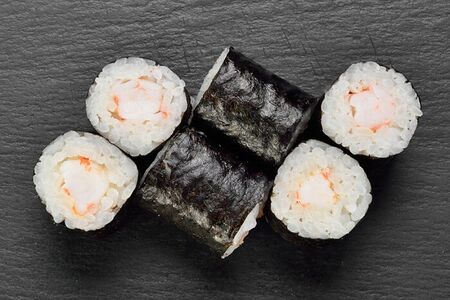 Маки с креветкой