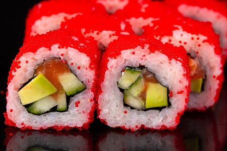 Калифорния с лососем