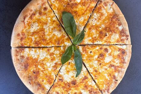 Четыре сыра с горгонзолой 