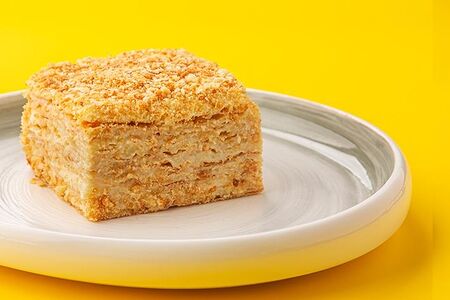 Наполеон с солёной карамелью