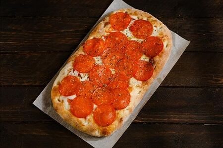 Пепперони большая