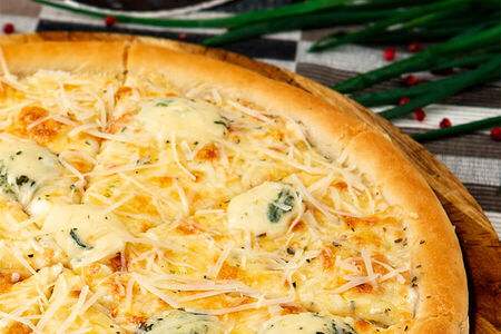 Четыре сыра Большая пицца