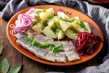 Селедка с картошечкой