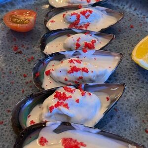 Запеченные мидии под сливочным соусом M