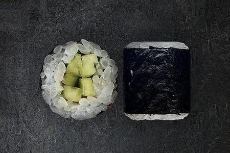 Ролл огурец