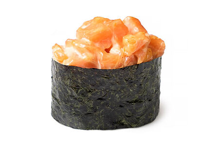 Гункан с лососем