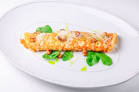 Омлет с белыми грибами и страчателлой