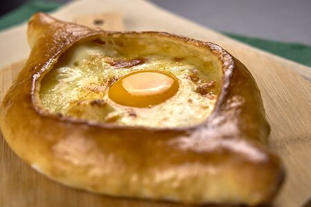 Хачапури по-аджарски