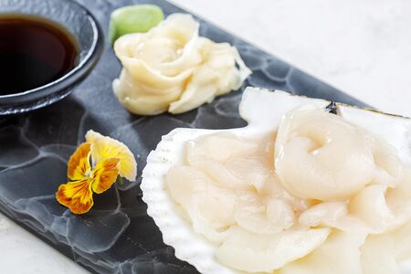 Крудо из сибаса