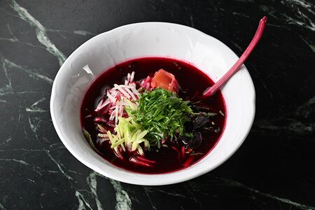 Свекольник с кижучем