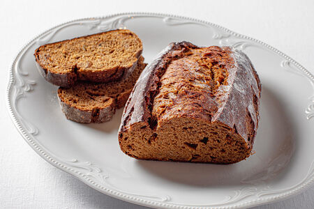 Заварной хлеб с черносливом