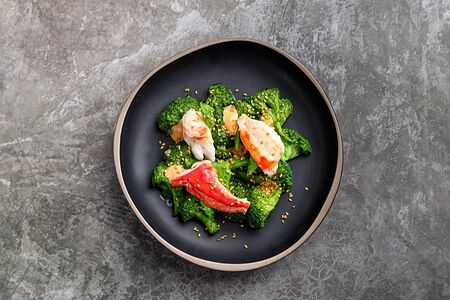 Краб с брокколи