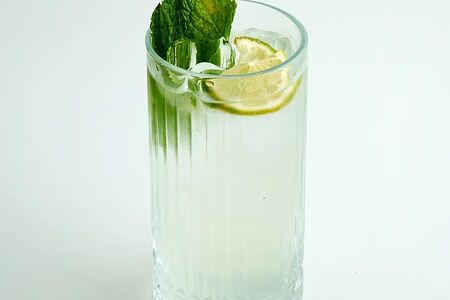 Лимонад Ginger-mint-lime
