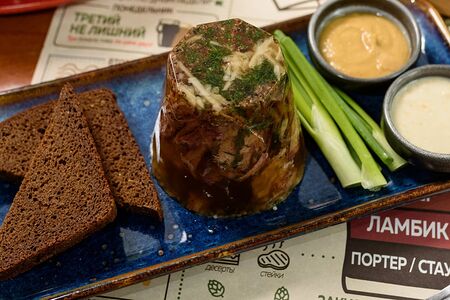 Студень из брискета