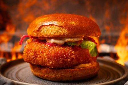 Сырный бургер