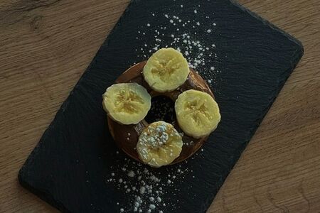 Пончик шоколад-банан