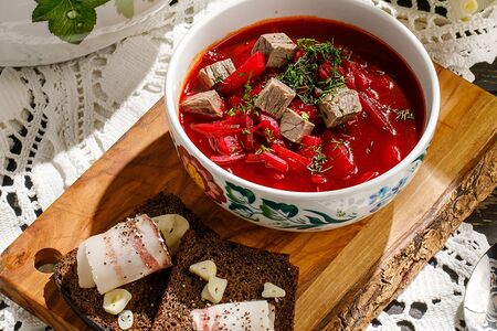 Борщ с говяжьей грудинкой