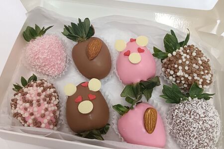 Набор из клубники в шоколаде