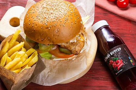 Комбо №1(Горячая цыпа, фри, морс, соус Heinz)