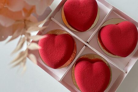 Набор муссовых пирожных